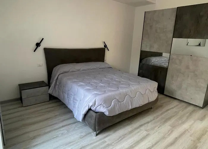 The Leaf Apartment Rom